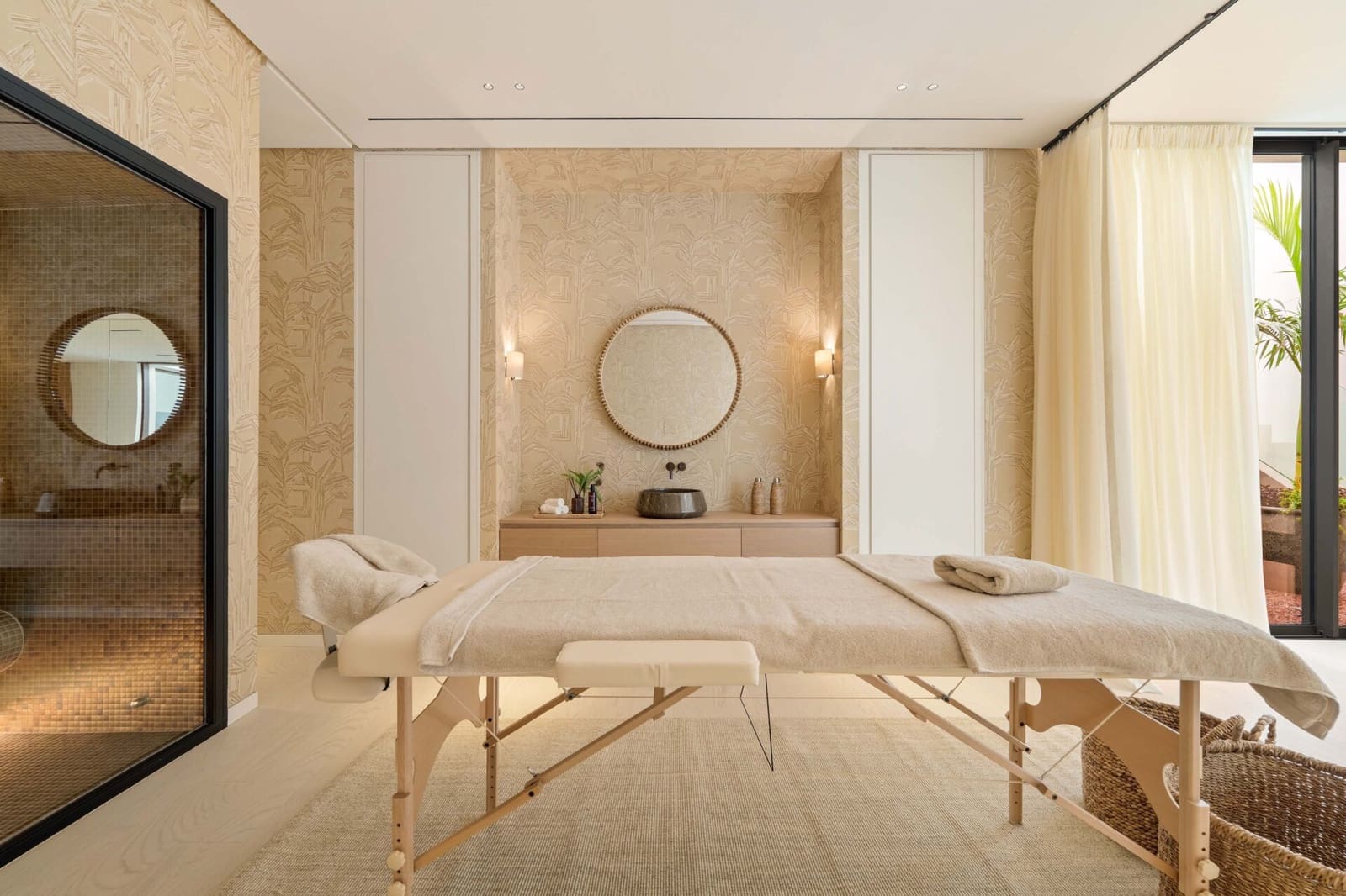 5 makuuhuone Huvila myytävänä paikassa Nueva Andalucia mukana uima-altaan - 5 995 000 € (Ref: 9317623)