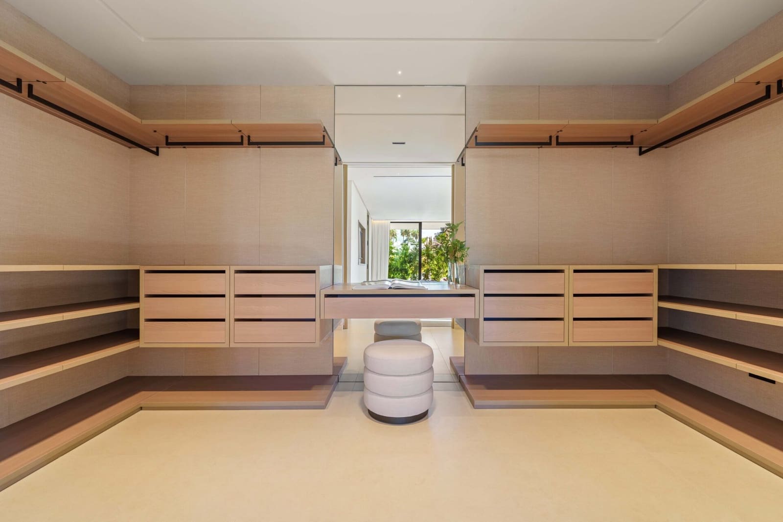 5 makuuhuone Huvila myytävänä paikassa Nueva Andalucia mukana uima-altaan - 5 995 000 € (Ref: 9317623)