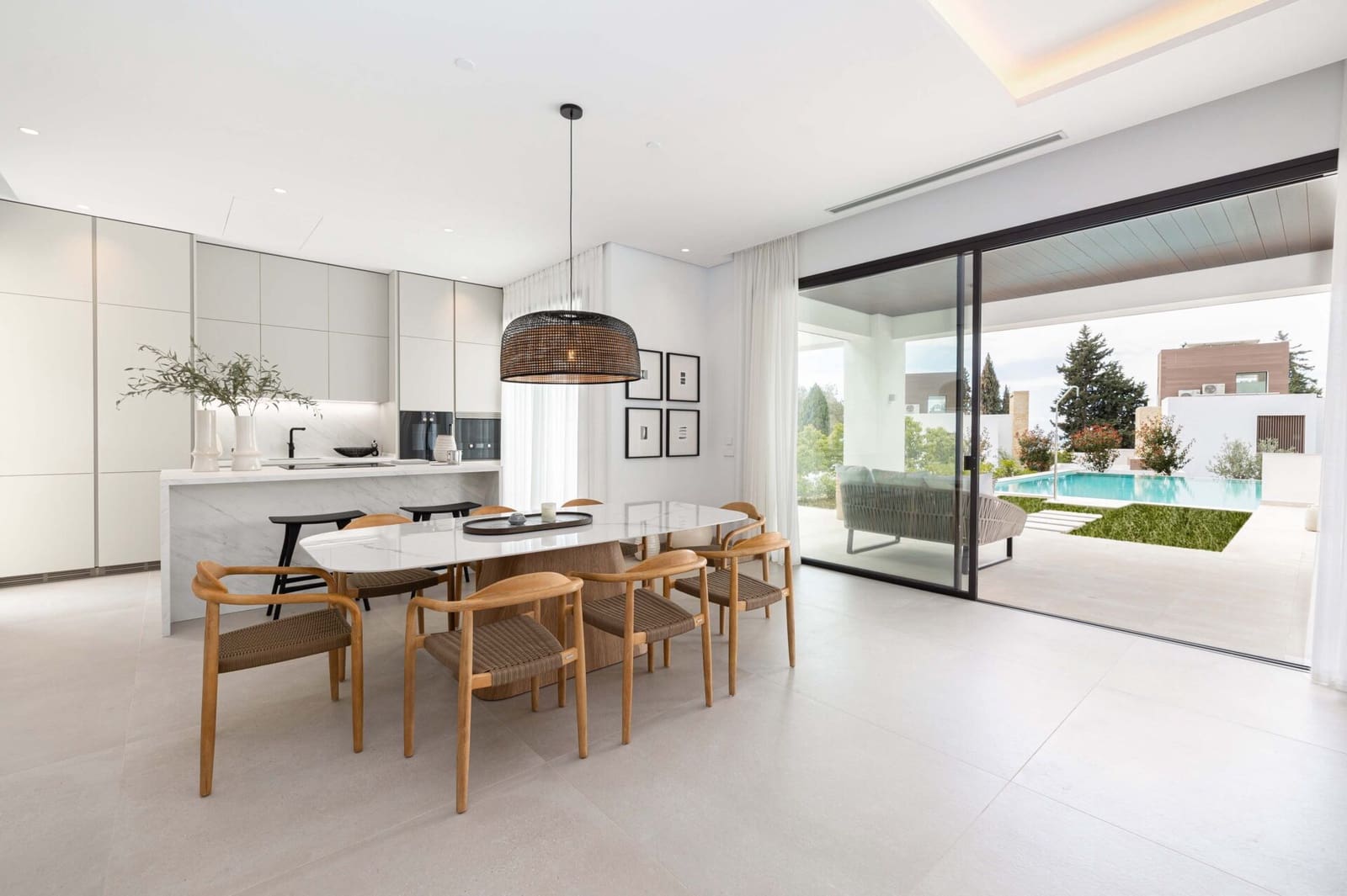 4 soverom Villa til salgs i Golden Mile med svømmebasseng garasje - € 4 750 000 (Ref: 9337766)