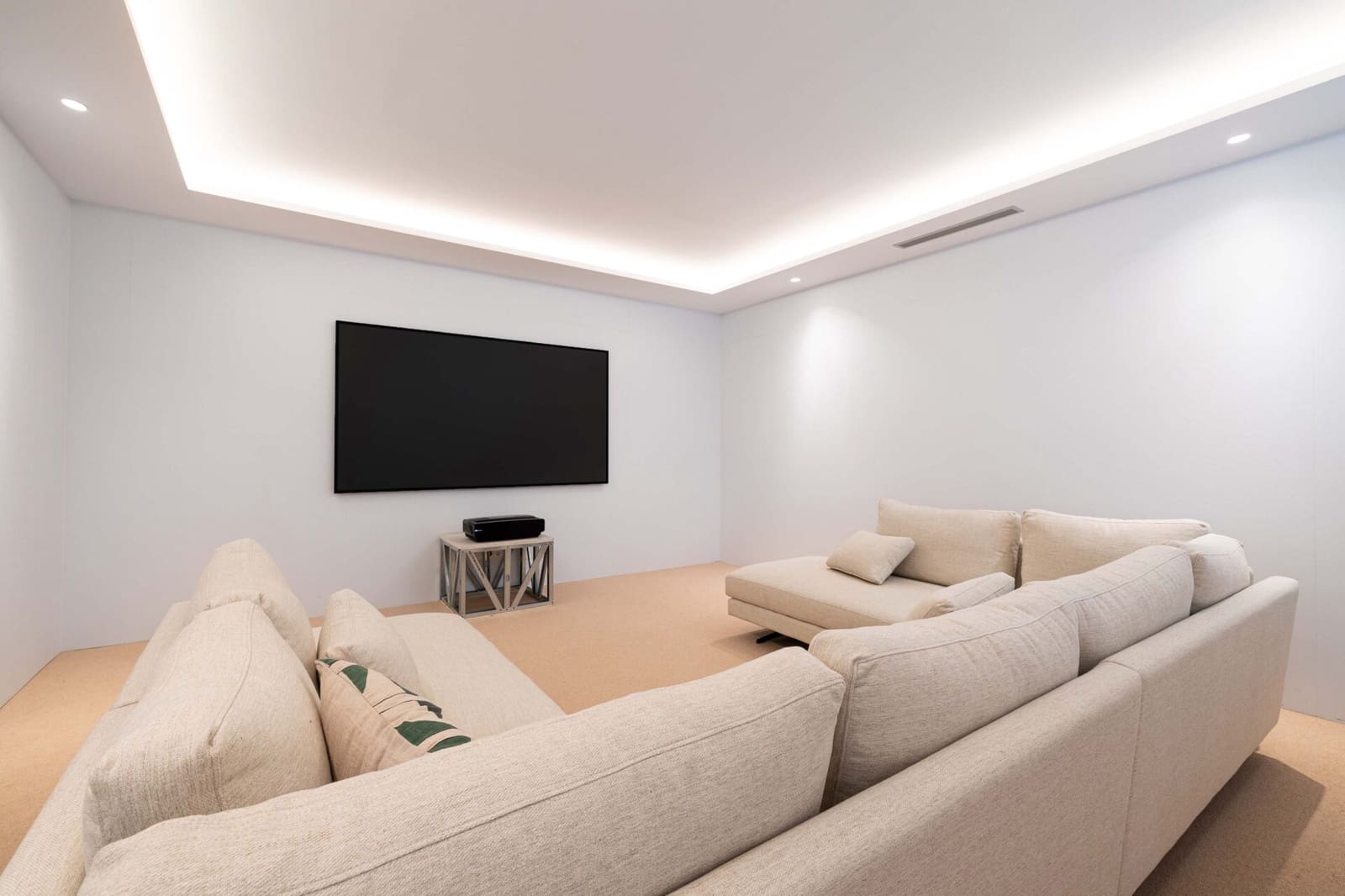 4 soverom Villa til salgs i Golden Mile med svømmebasseng garasje - € 4 750 000 (Ref: 9337766)