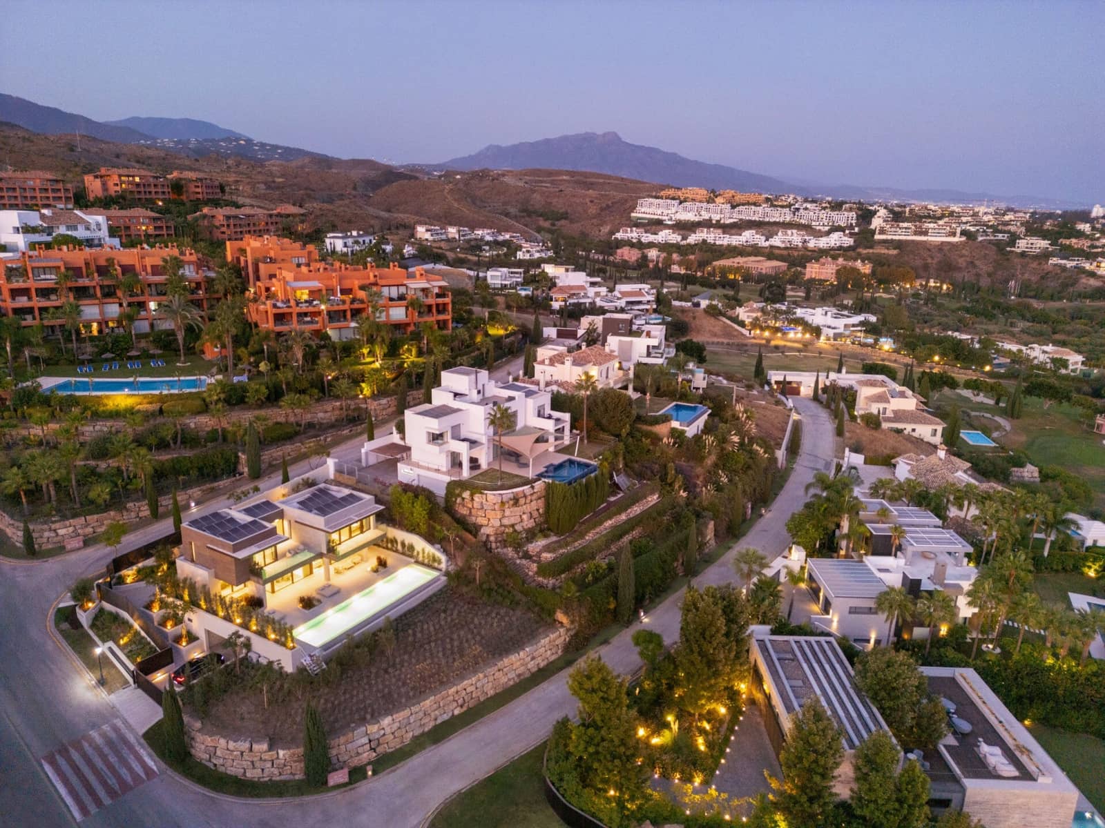 5 makuuhuone Huvila myytävänä paikassa Los Flamingos mukana uima-altaan - 4 395 000 € (Ref: 9340991)