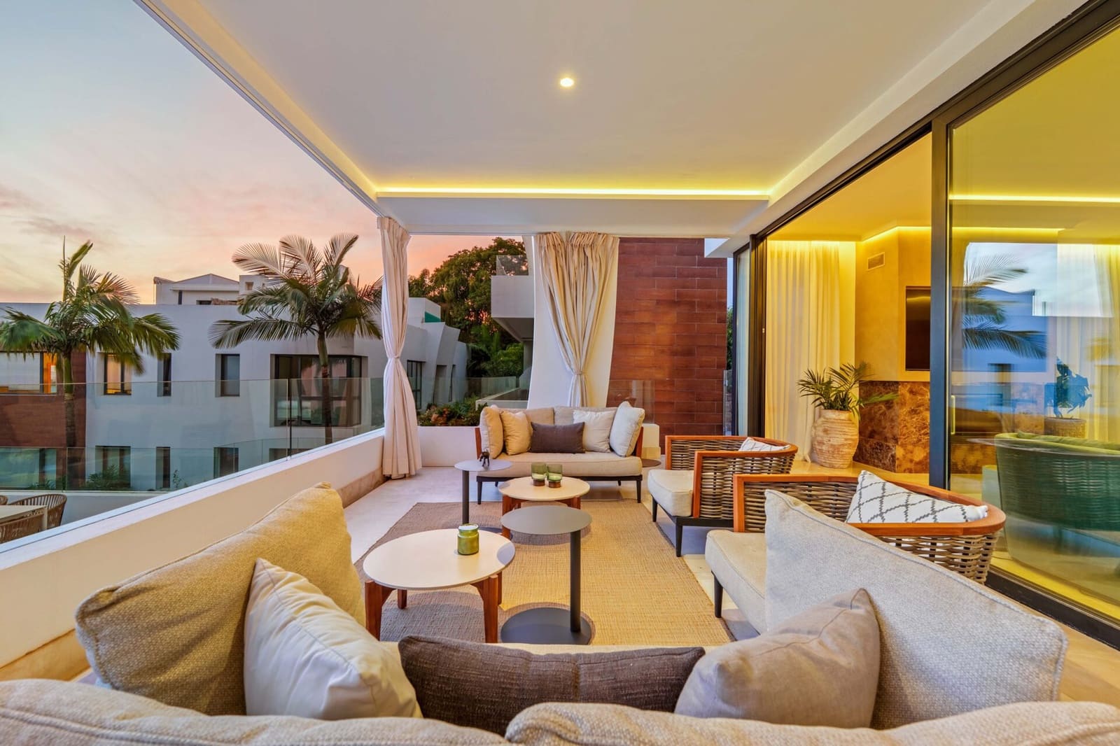 4 sovrum Lägenhet till salu i Golden Mile med pool garage - 3 950 000 € (Ref: 9340992)