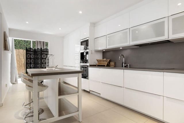 4 camera da letto Villa in vendita in Nueva Andalucia, Marbella con piscina - 1.995.000 € (Rif: 9347080)