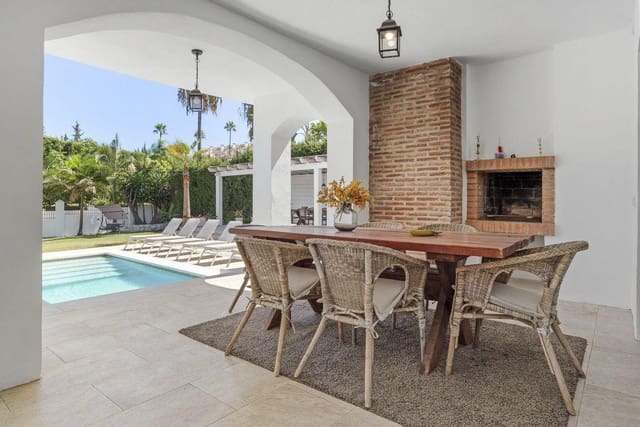 4 camera da letto Villa in vendita in Nueva Andalucia, Marbella con piscina - 1.995.000 € (Rif: 9347080)