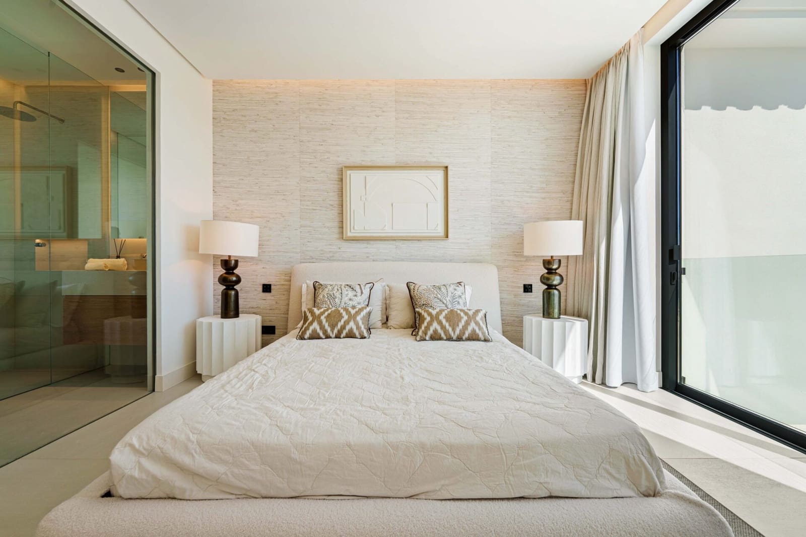 5 bedroom Villa for sale in San Pedro de Alcantara with pool garage - € 4,580,000 (Ref: 9347081)