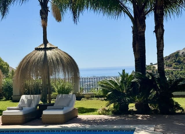 4 sypialnia Willa na sprzedaż w El Madroñal, Benahavís z basenem - 4 500 000 € (Ref: 9349279)