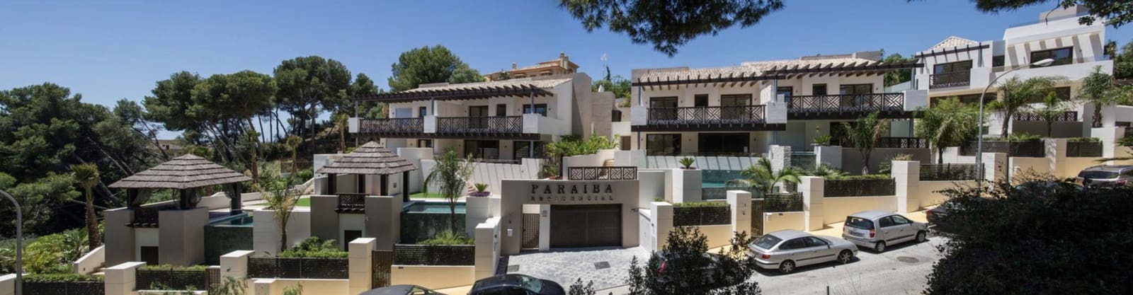 3 bedroom Villa for sale in Marbella with pool garage - € 2,000,000 (Ref: 9349281)