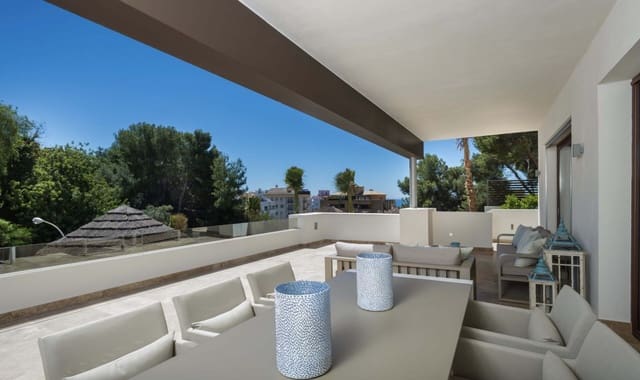 3 bedroom Villa for sale in Marbella with pool garage - € 2,000,000 (Ref: 9349281)