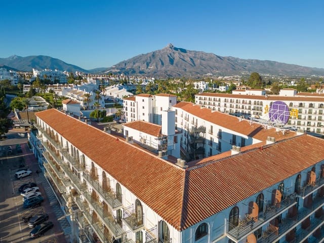 2 makuuhuone Huoneisto myytävänä paikassa Nueva Andalucia, Marbella mukana uima-altaan - 499 000 € (Ref: 9371916)