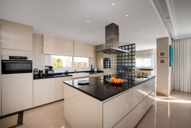 6 camera da letto Villa in vendita in La Quinta, Benahavís con piscina - 2.850.000 € (Rif: 9387706)