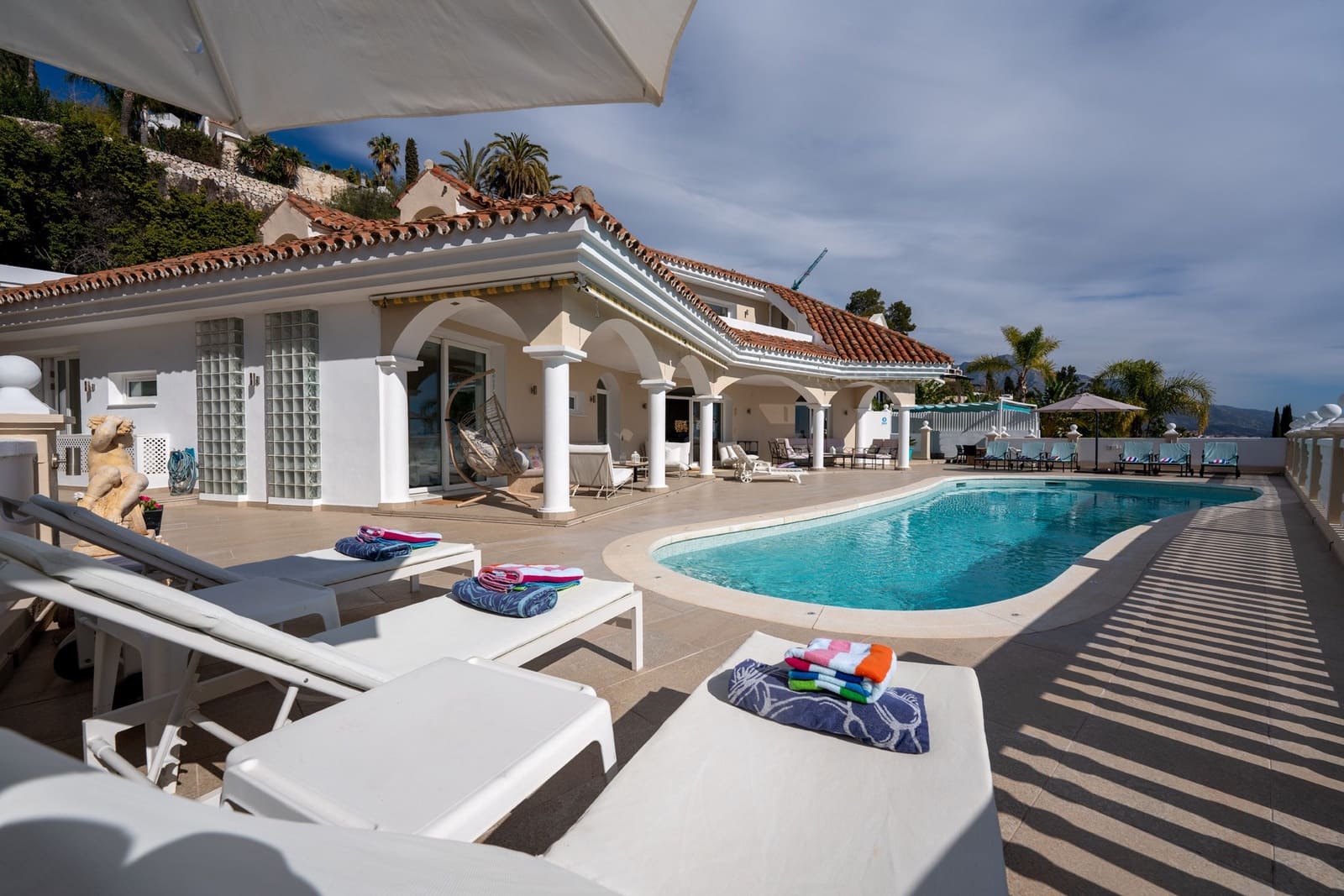 6 chambre Villa/Maison à vendre à La Quinta avec piscine - 2 850 000 € (Ref: 9387706)