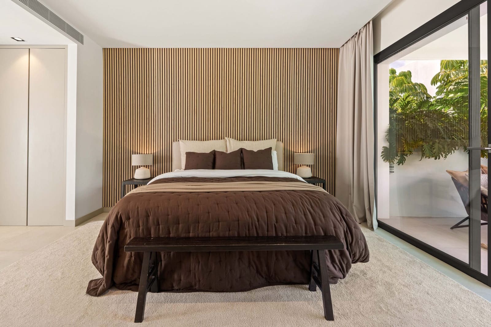 5 quarto Moradia para venda em Nueva Andalucia com piscina garagem - 4 895 000 € (Ref: 9387707)