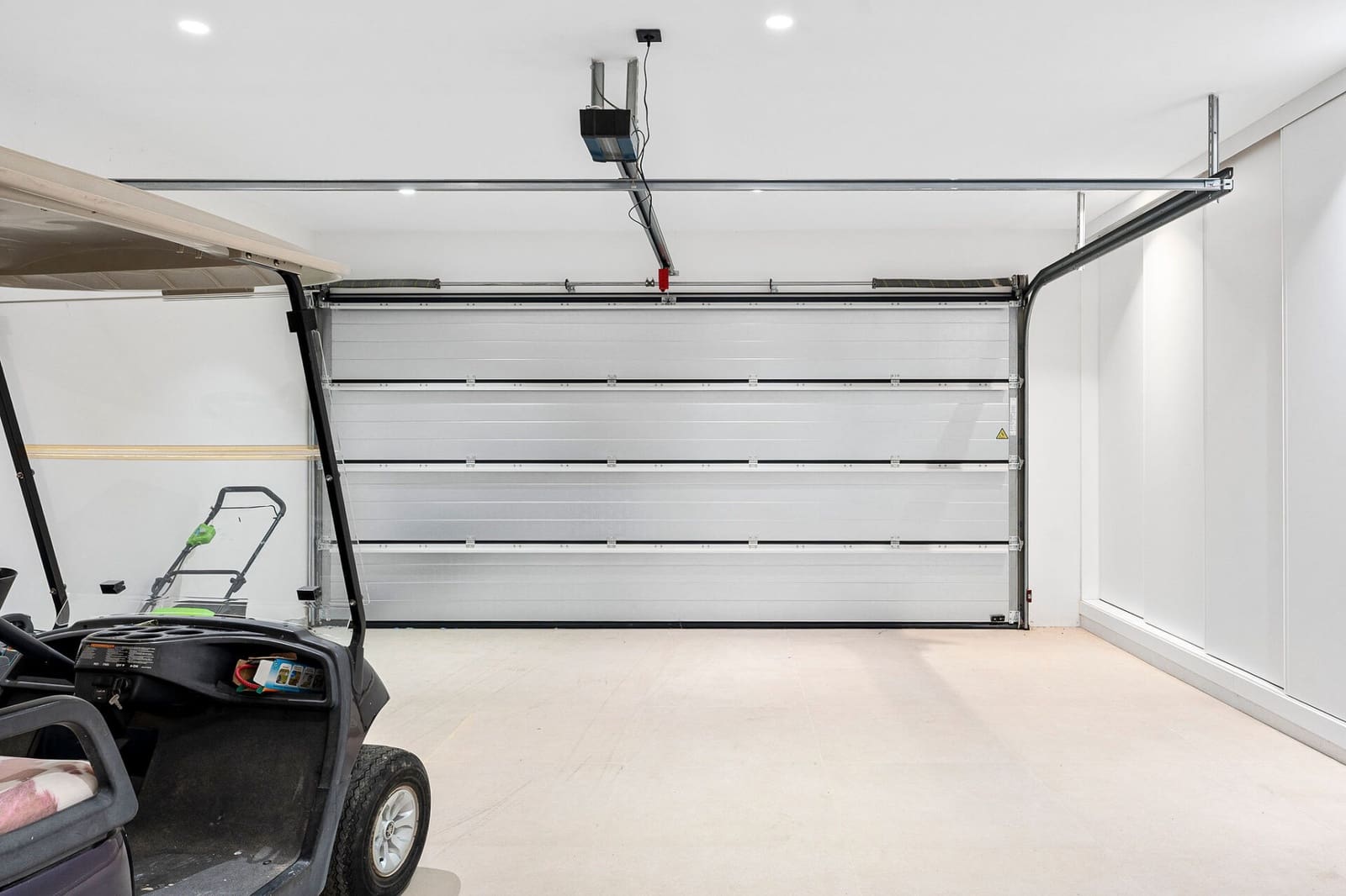 4 quarto Moradia para venda em Nueva Andalucia com piscina garagem - 3 950 000 € (Ref: 9387708)