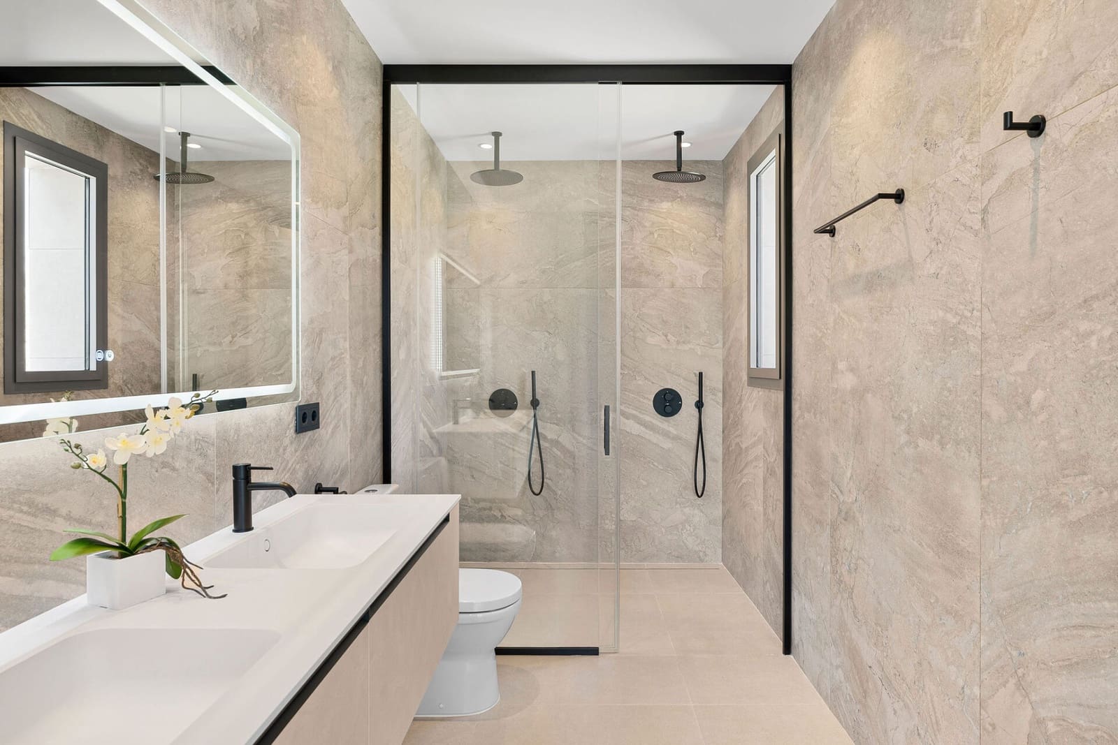 4 quarto Moradia para venda em Nueva Andalucia com piscina garagem - 3 950 000 € (Ref: 9387708)