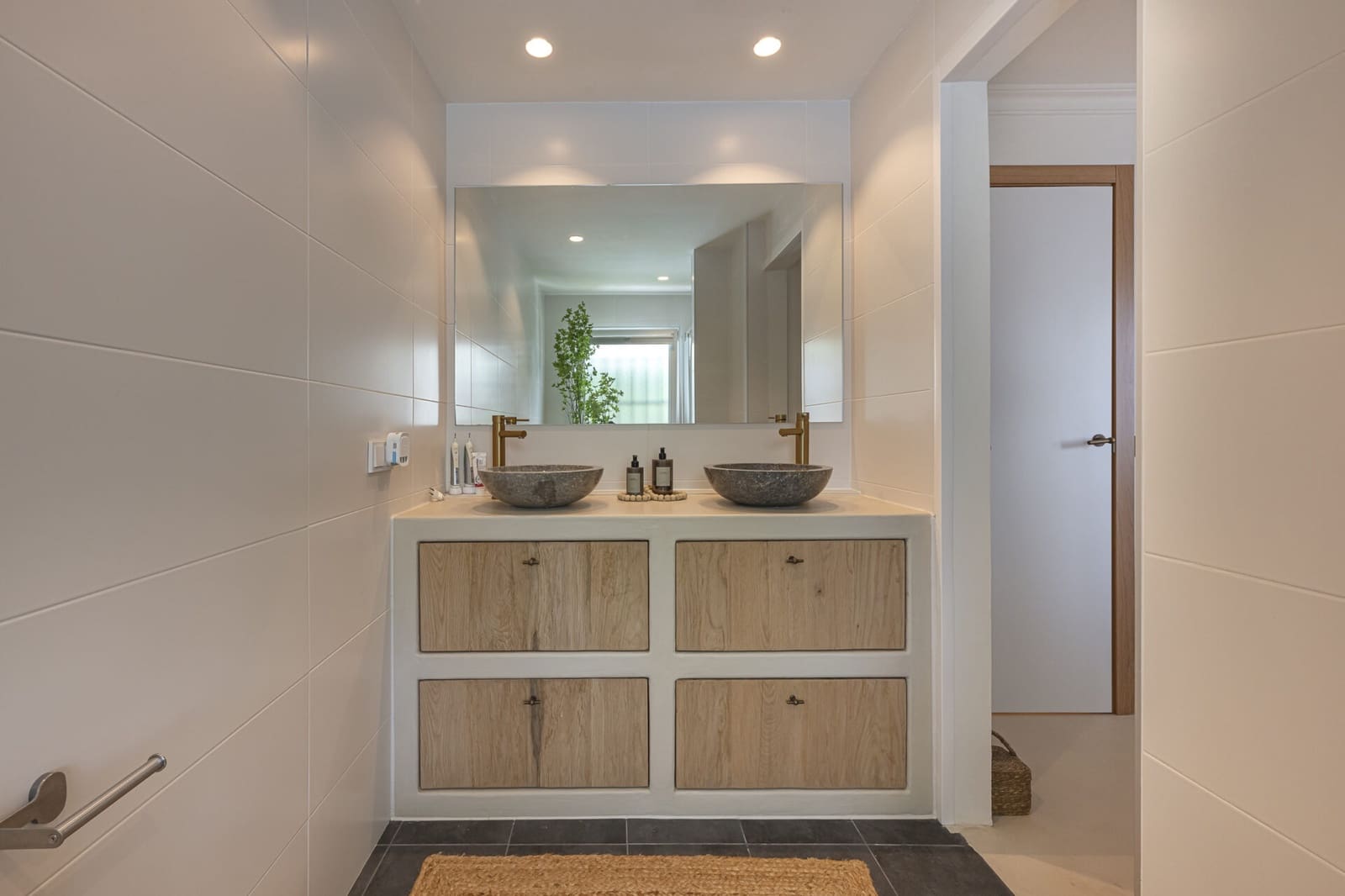 4 makuuhuone Huvila myytävänä paikassa Nueva Andalucia mukana uima-altaan - 2 570 000 € (Ref: 9390418)