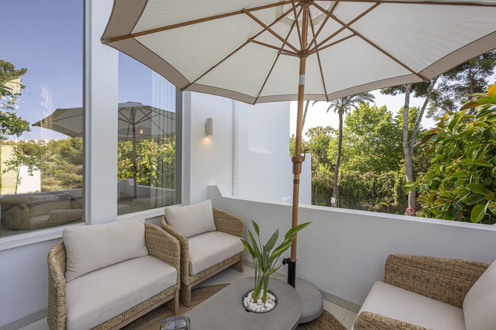 4 makuuhuone Huvila myytävänä paikassa Nueva Andalucia mukana uima-altaan - 2 570 000 € (Ref: 9390418)