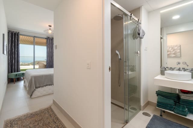 2 bedroom Apartment for sale in La Cala Golf, Mijas with pool garage - € 690,000 (Ref: 9451924)