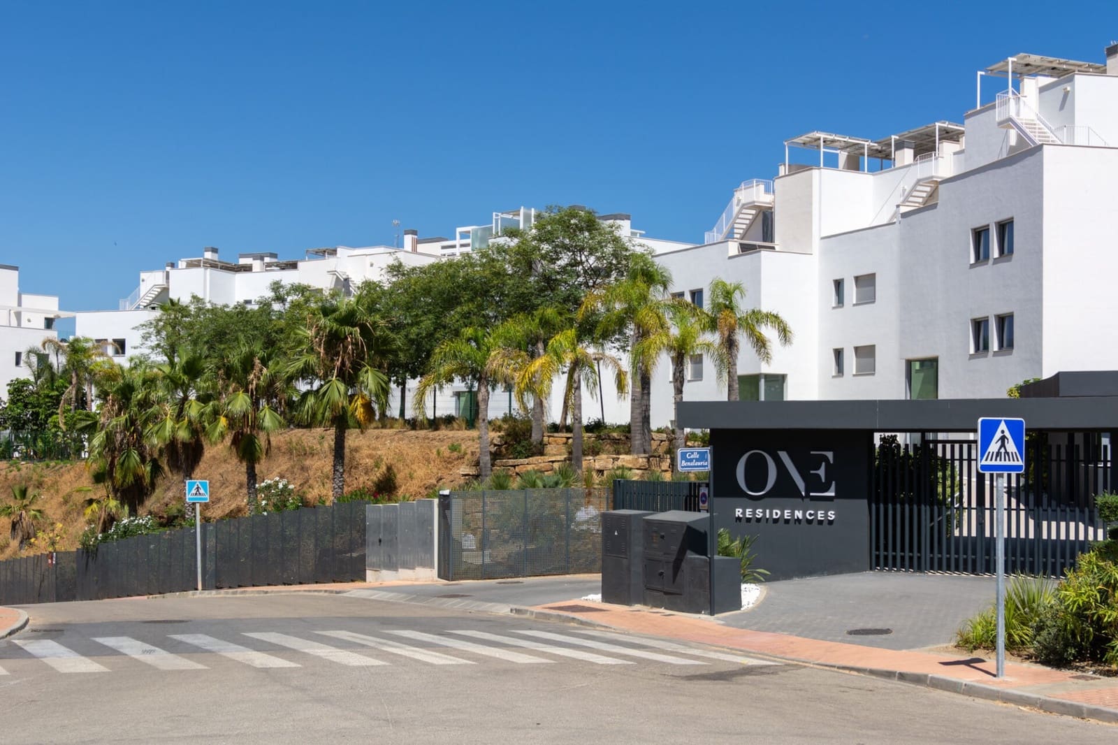 2 bedroom Apartment for sale in La Cala Golf with pool garage - € 690,000 (Ref: 9451924)