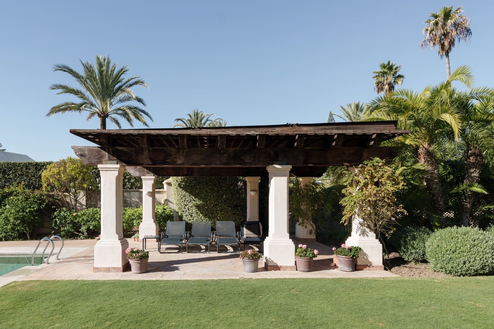 7 sovrum Villa till salu i Los Monteros med pool garage - 10 950 000 € (Ref: 9461921)