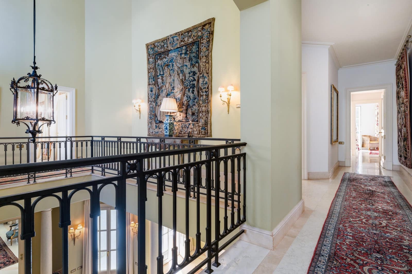 7 sovrum Villa till salu i Los Monteros med pool garage - 10 950 000 € (Ref: 9461921)