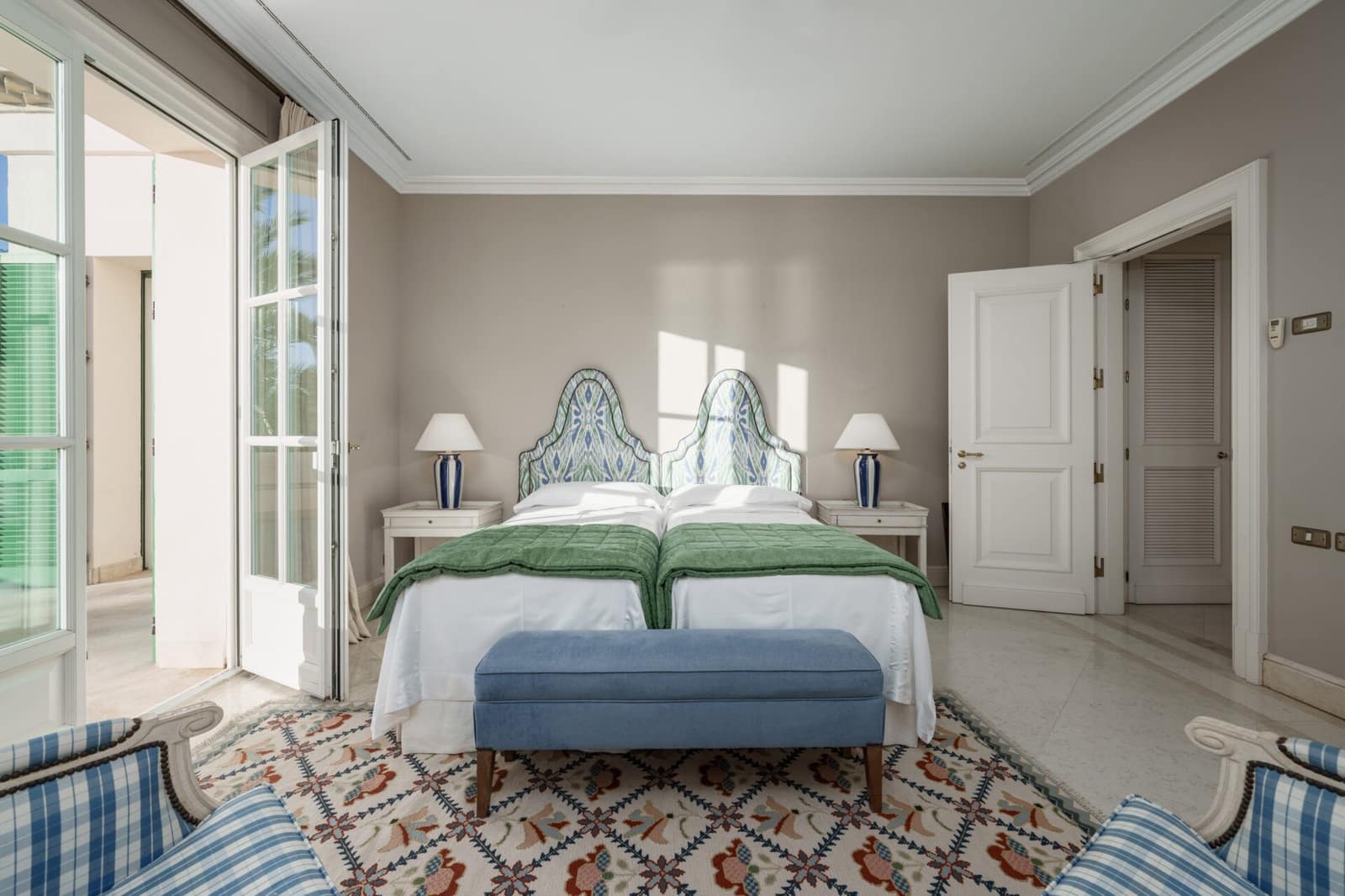 7 sovrum Villa till salu i Los Monteros med pool garage - 10 950 000 € (Ref: 9461921)