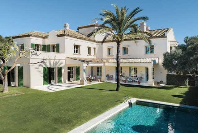 7 sovrum Villa till salu i Los Monteros, Marbella med pool garage - 10 950 000 € (Ref: 9461921)