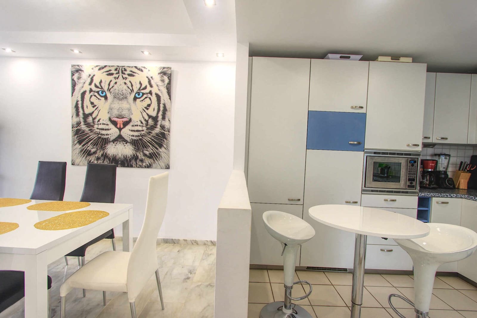 5 quarto Penthouse para venda em Elviria com piscina - 990 000 € (Ref: 9461922)