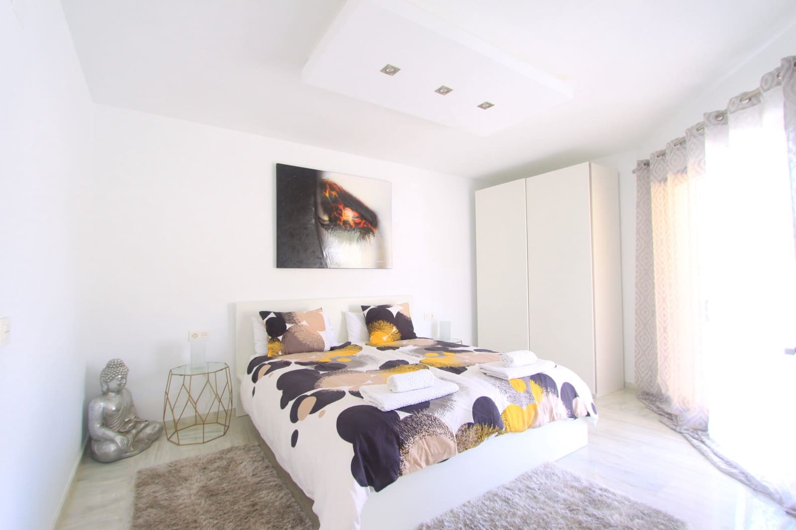 5 quarto Penthouse para venda em Elviria com piscina - 990 000 € (Ref: 9461922)