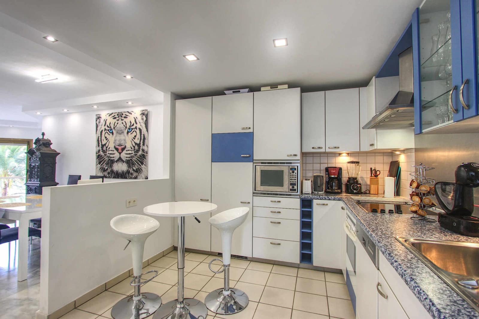 5 quarto Penthouse para venda em Elviria com piscina - 990 000 € (Ref: 9461922)