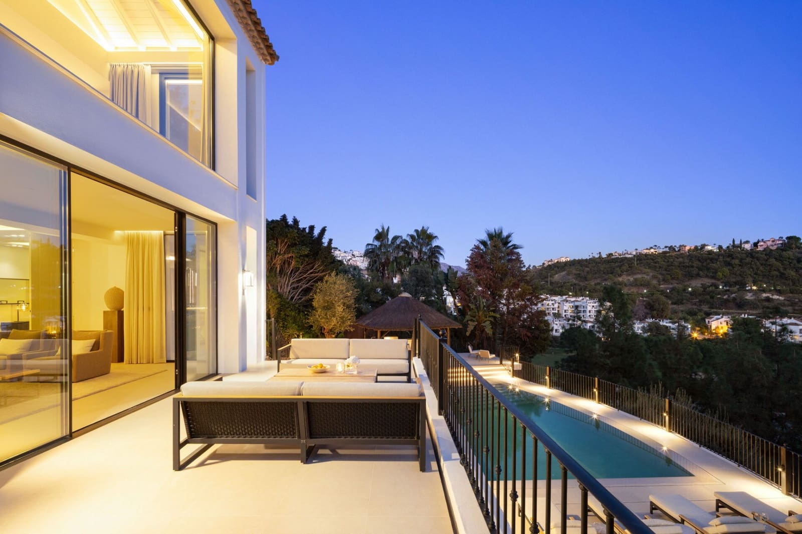 5 quarto Moradia para venda em Los Arqueros com piscina - 5 750 000 € (Ref: 9465401)