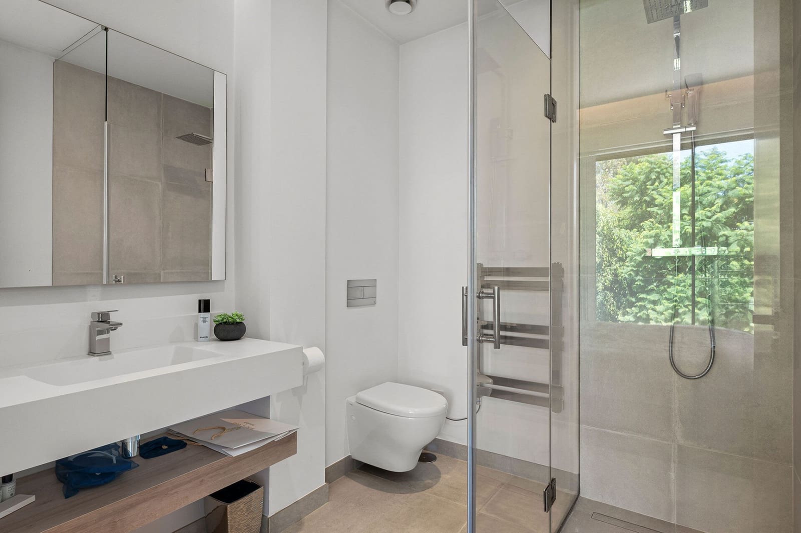 4 sypialnia Willa na sprzedaż w Estepona z basenem - 1 825 000 € (Ref: 9465402)