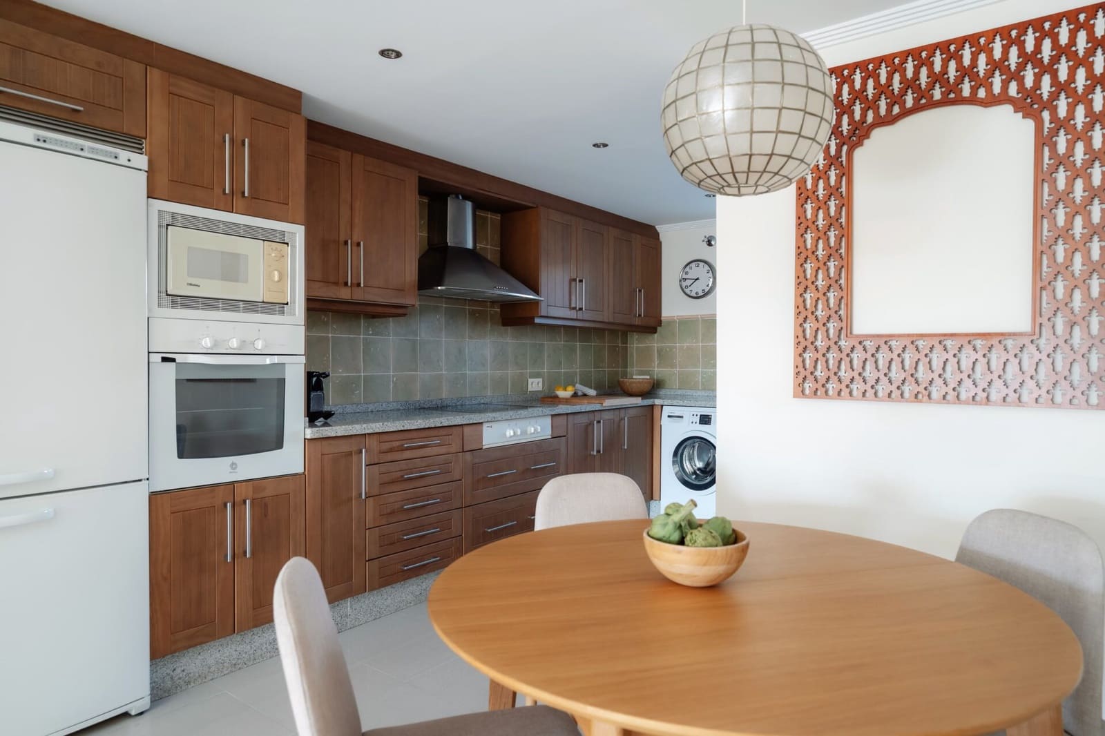 2 sypialnia Apartament na sprzedaż w Nueva Andalucia z basenem garażem - 795 000 € (Ref: 9551179)