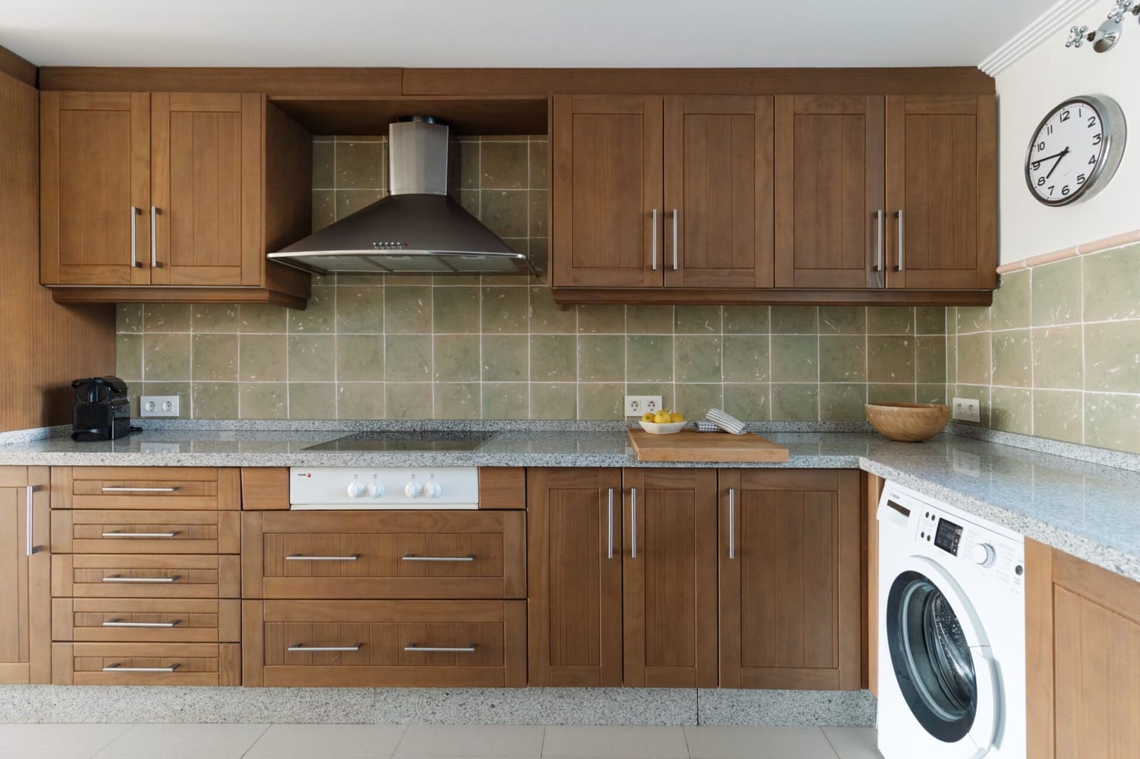 2 sypialnia Apartament na sprzedaż w Nueva Andalucia z basenem garażem - 795 000 € (Ref: 9551179)