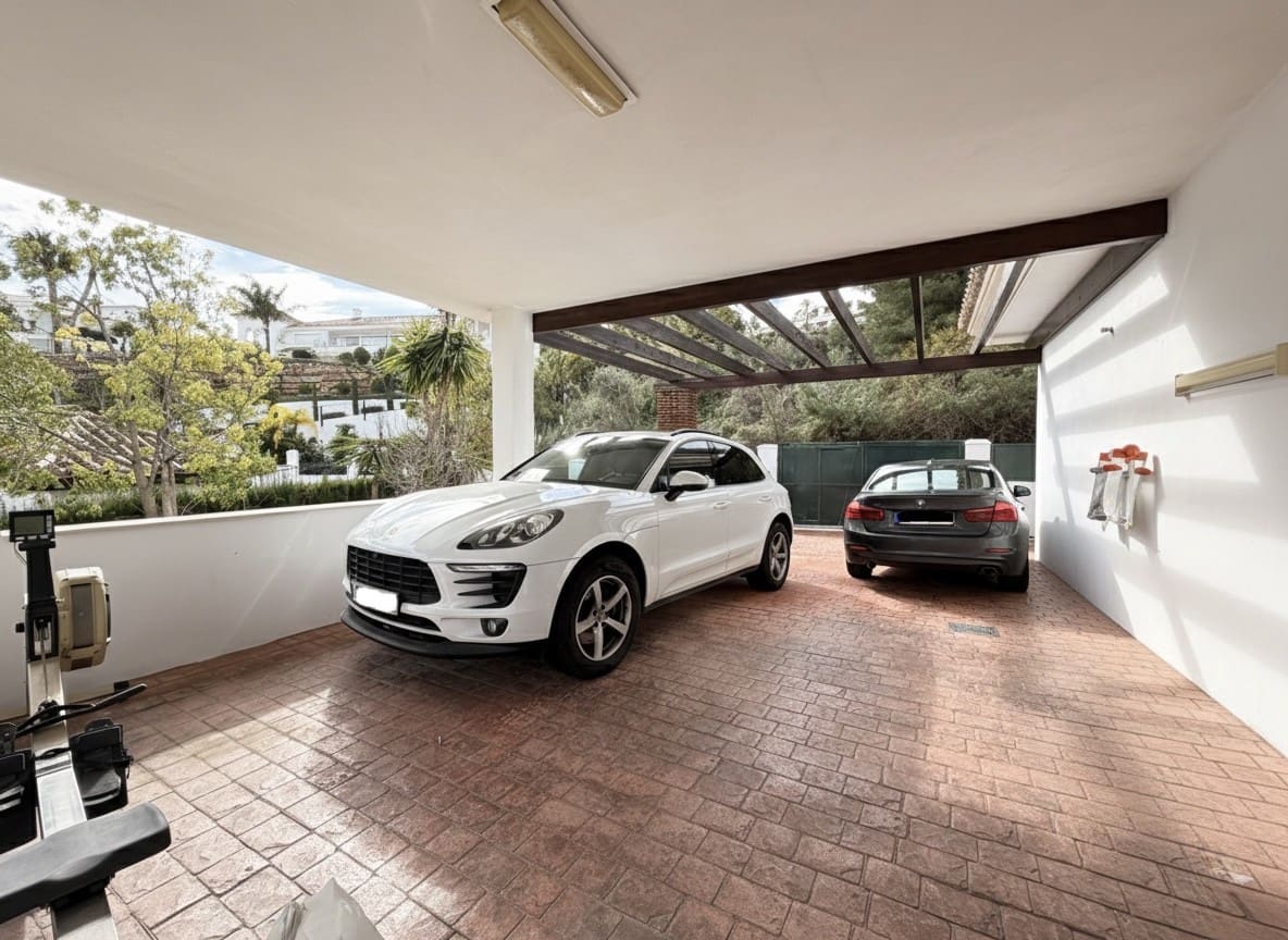 4 soverom Villa til salgs i La Cala Golf med svømmebasseng - € 1 795 000 (Ref: 9586037)