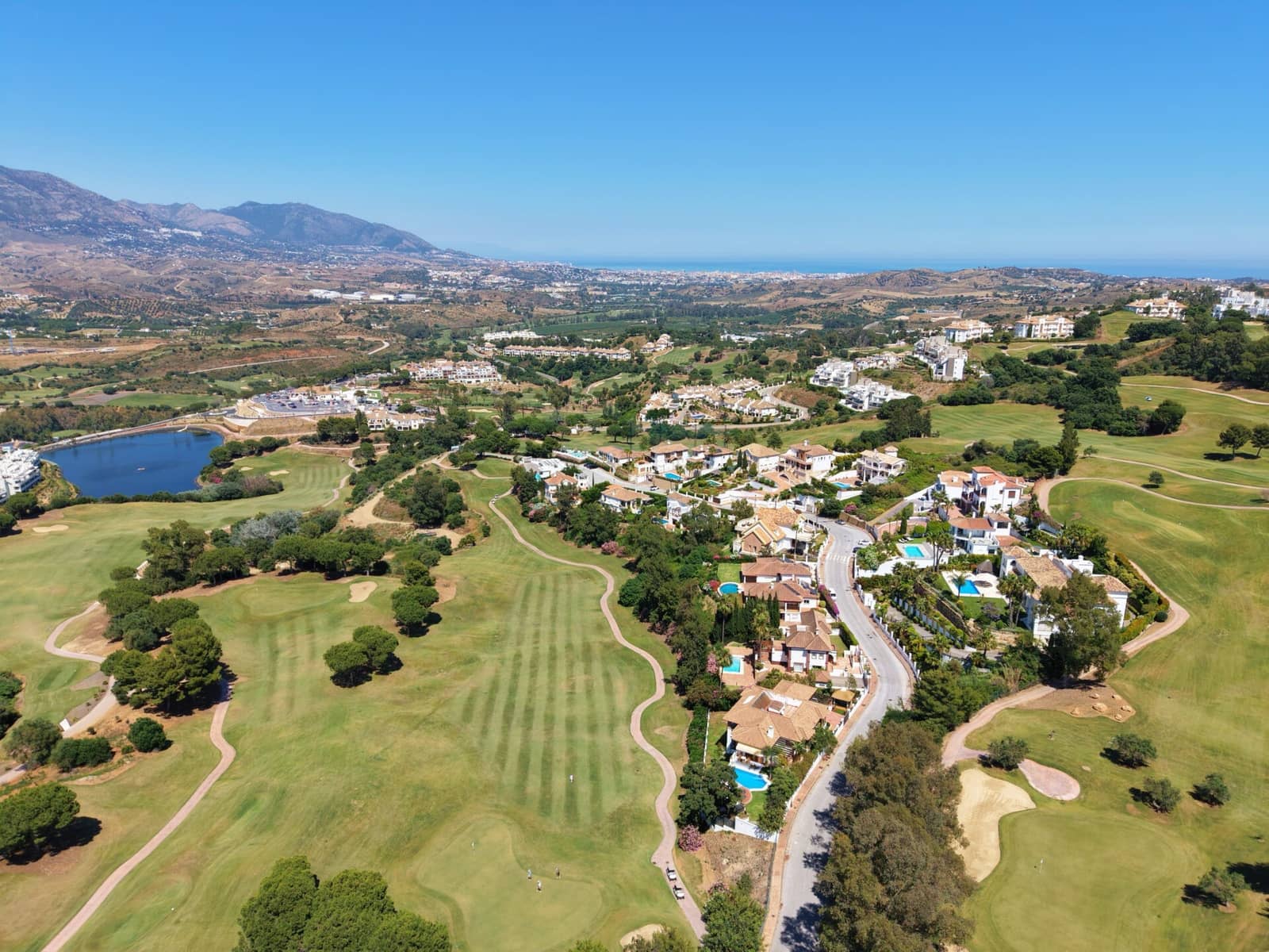 4 bedroom Villa for sale in La Cala Golf with pool - € 1,895,000 (Ref: 9586037)