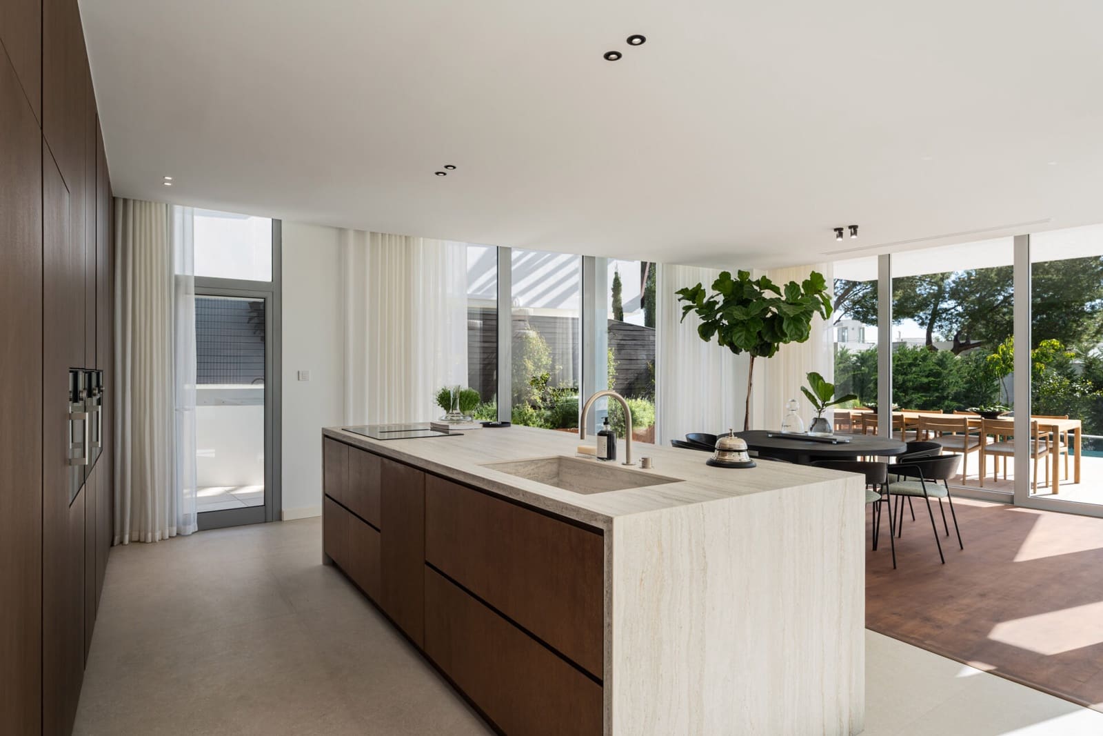 4 sypialnia Dom na sprzedaż w Golden Mile z basenem garażem - 3 950 000 € (Ref: 9634138)