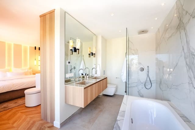 5 quarto Moradia para venda em Golden Mile, Marbella com piscina garagem - 2 495 000 € (Ref: 9655837)