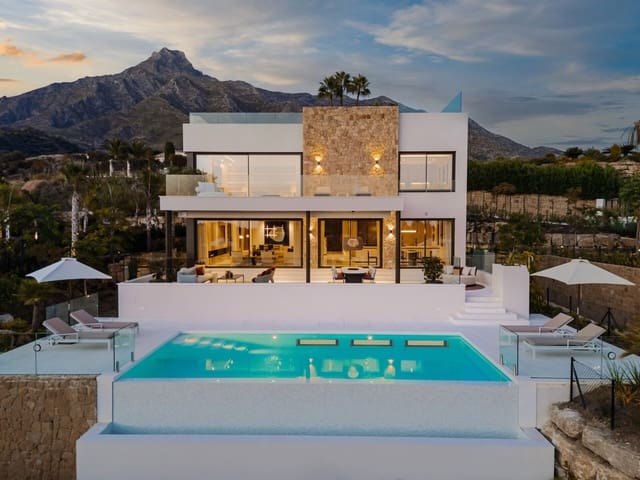 5 soverom Villa til salgs i Golden Mile, Marbella med svømmebasseng garasje - € 14 995 000 (Ref: 9686246)