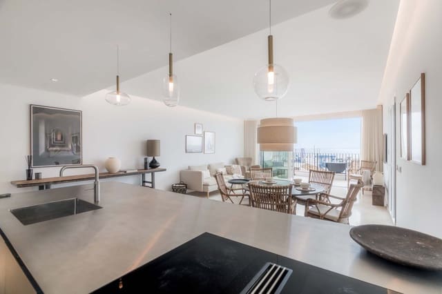 2 soveværelse Penthouse til salg i Puerto Banus, Marbella - € 1.295.000 (Ref: 9701478)
