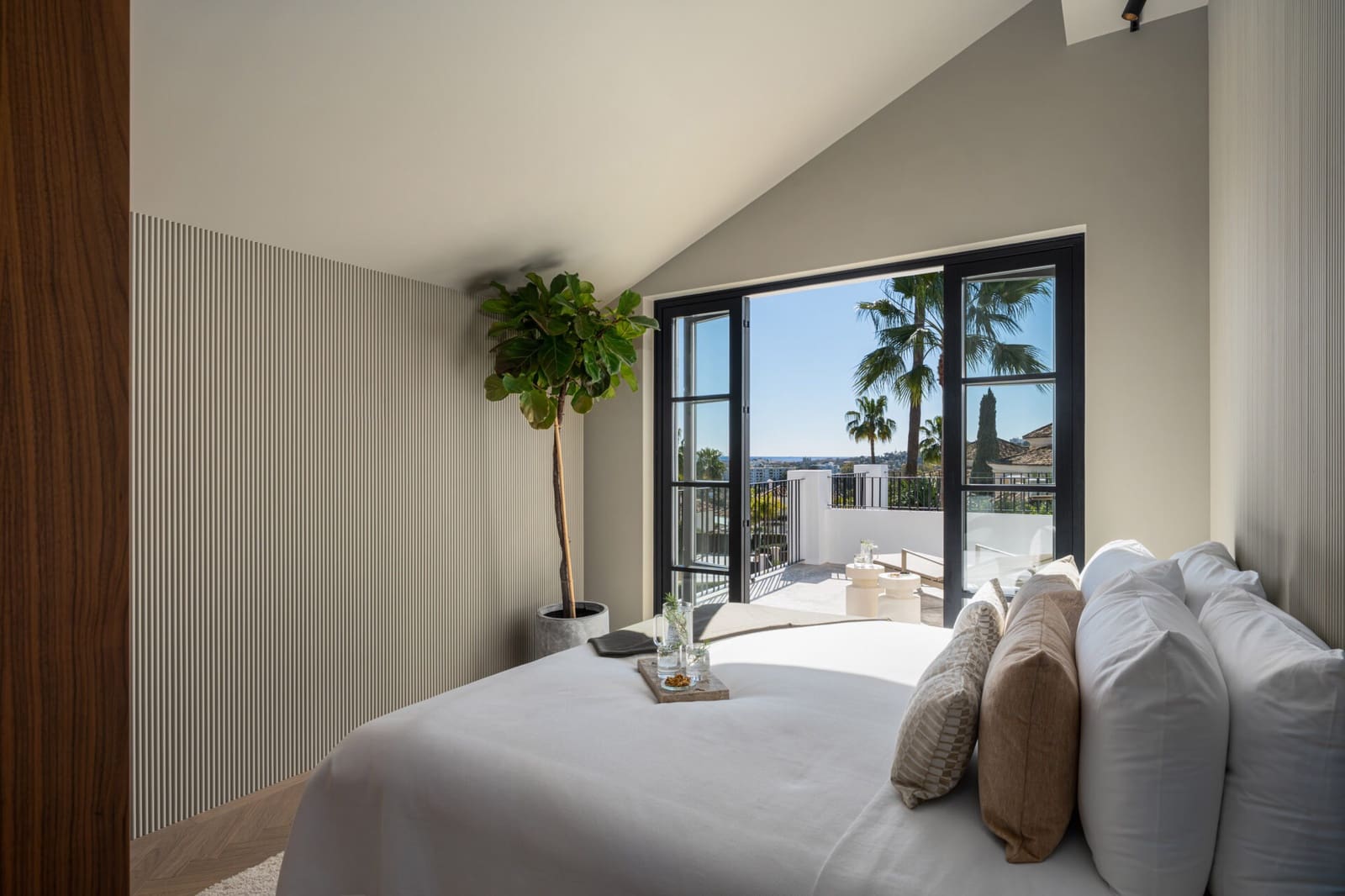 4 Zimmer Villa zu verkaufen in Nueva Andalucia mit Pool - 4.250.000 € (Ref: 9731781)