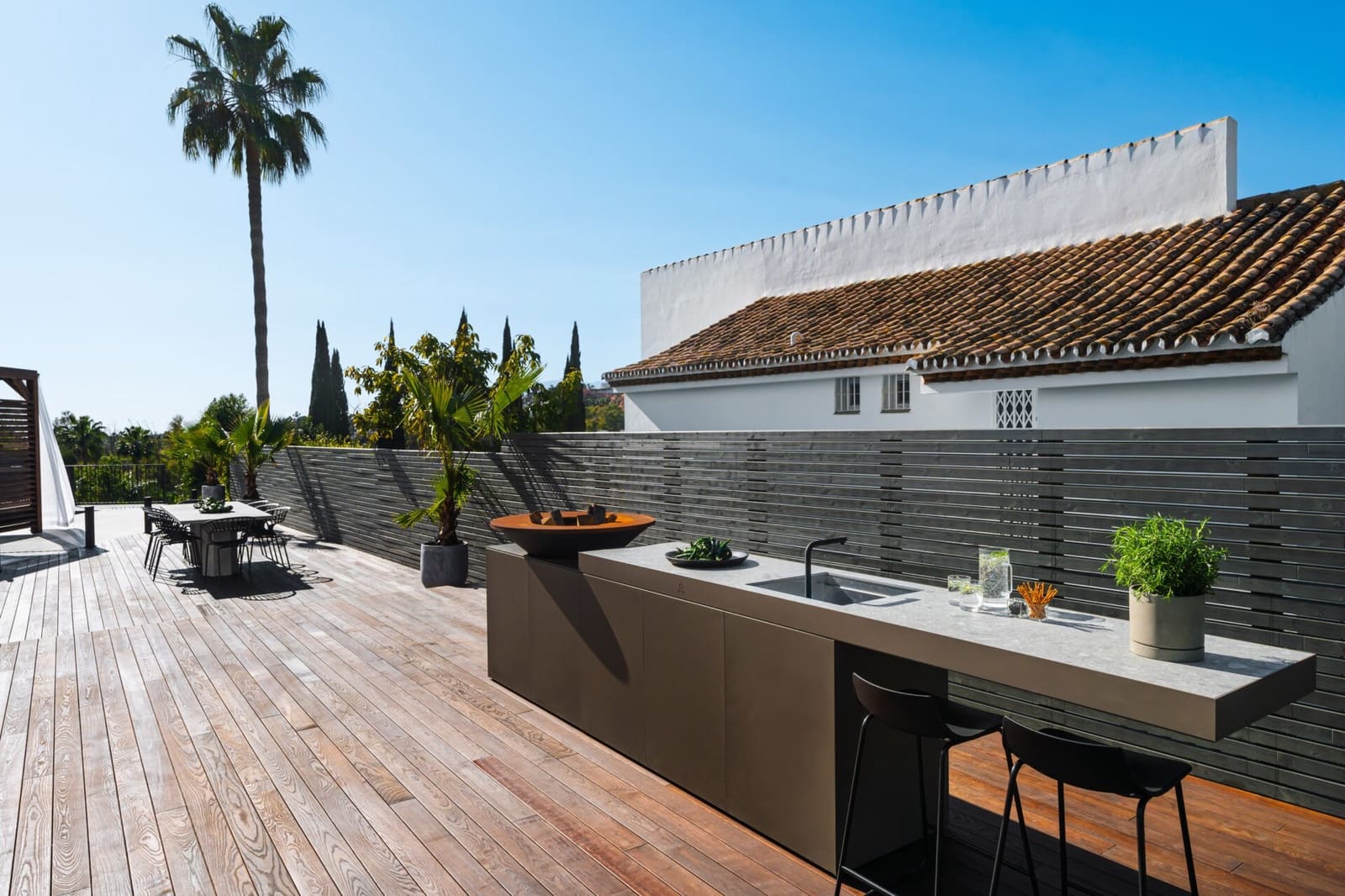 4 Zimmer Villa zu verkaufen in Nueva Andalucia mit Pool - 4.250.000 € (Ref: 9731781)