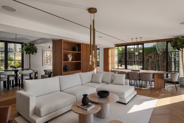 4 Zimmer Villa zu verkaufen in Nueva Andalucia, Marbella mit Pool - 4.250.000 € (Ref: 9731781)