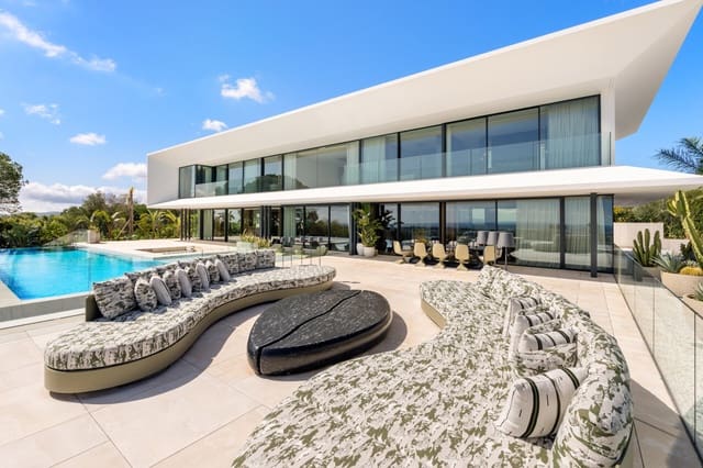 6 soveværelse Villa til salg i Sotogrande, San Roque med swimmingpool garage - € 9.950.000 (Ref: 9761802)