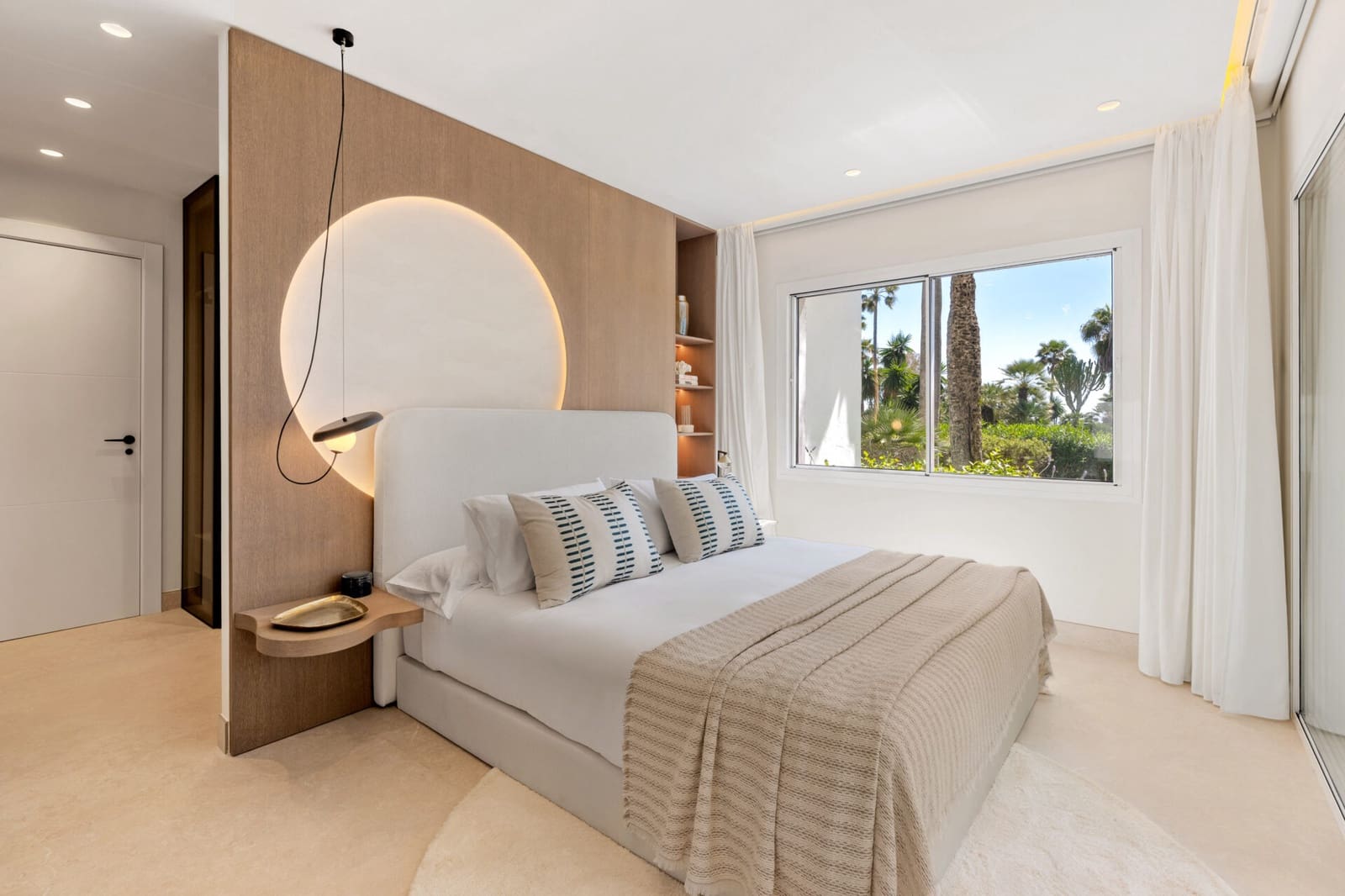 3 soverom Leilighet til salgs i New Golden Mile med svømmebasseng garasje - € 1 495 000 (Ref: 9785113)