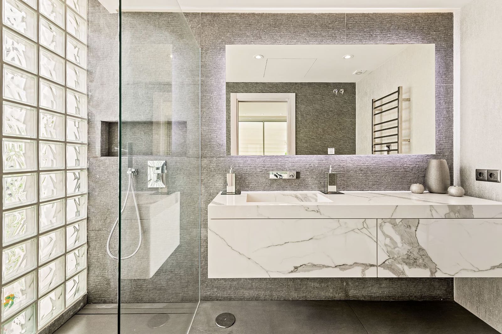 5 soverom Villa til salgs i Mijas Costa med svømmebasseng - € 7 500 000 (Ref: 9790837)