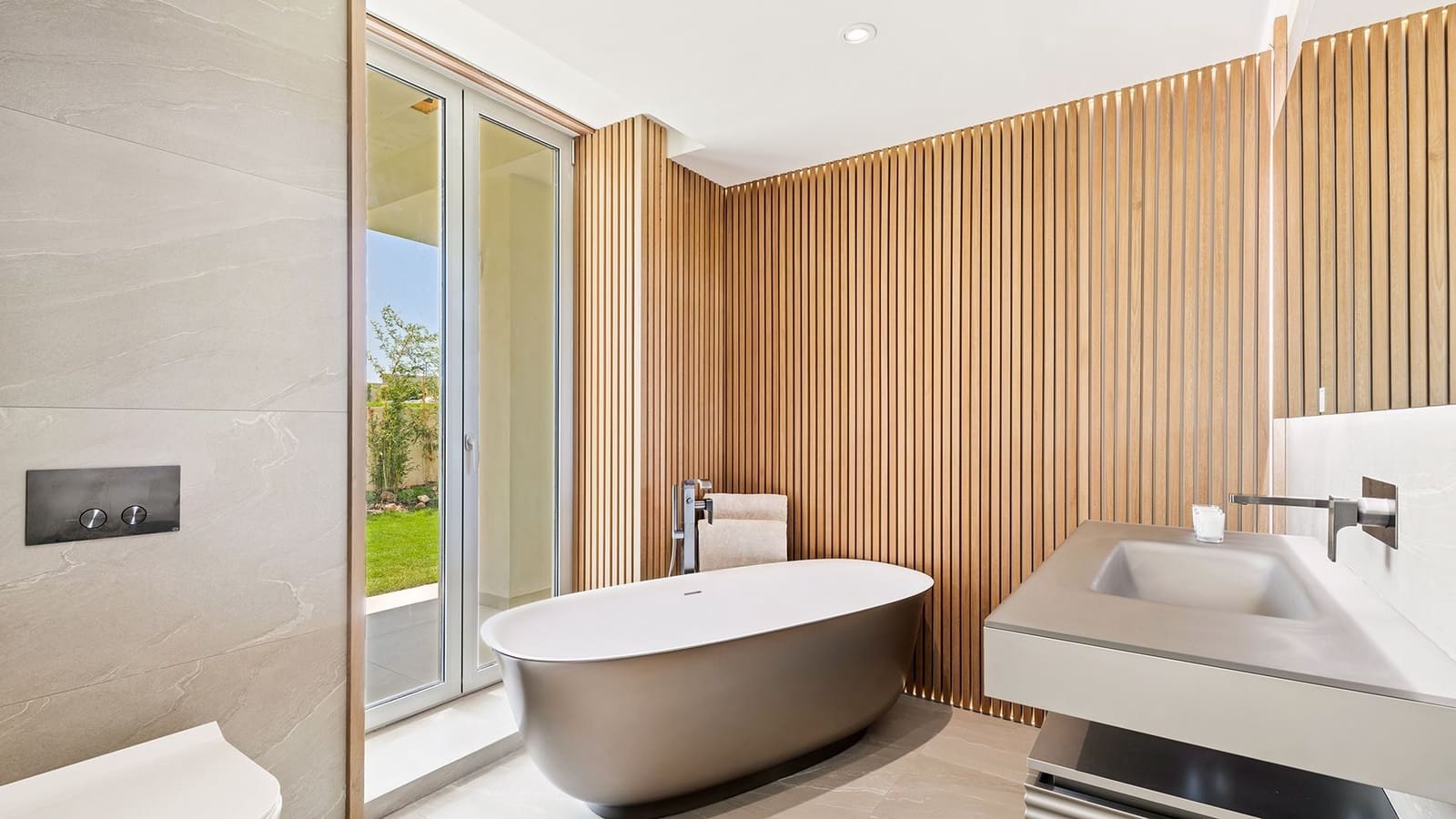 5 soverom Villa til salgs i Mijas Costa med svømmebasseng - € 7 500 000 (Ref: 9790837)