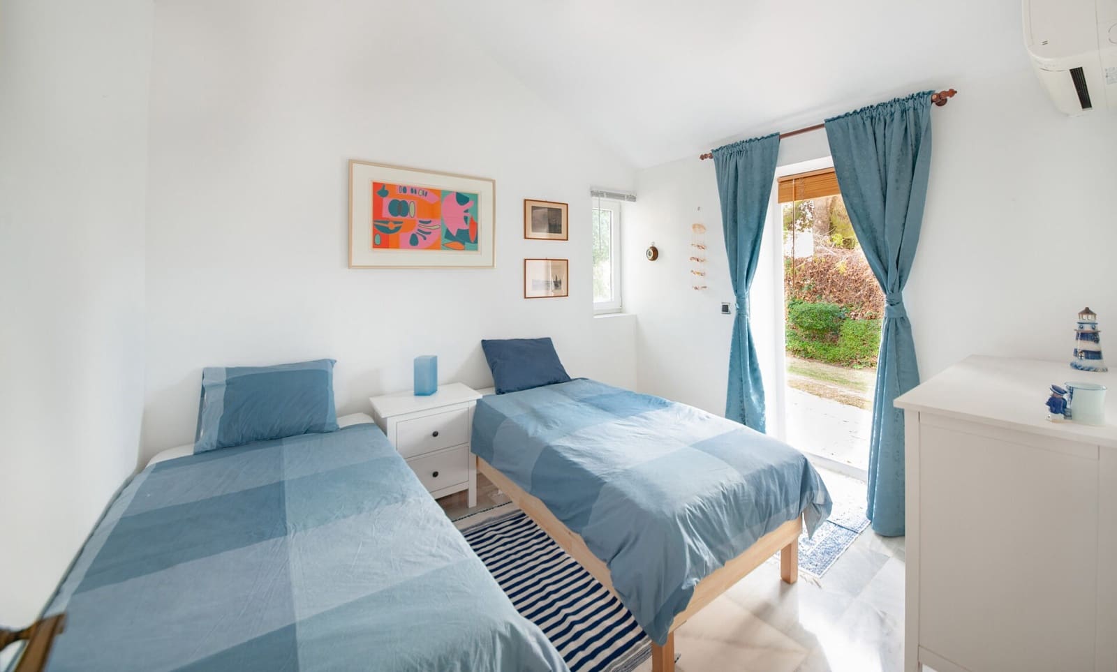 5 bedroom Villa for sale in Benalmadena with pool garage - € 2,100,000 (Ref: 9794349)