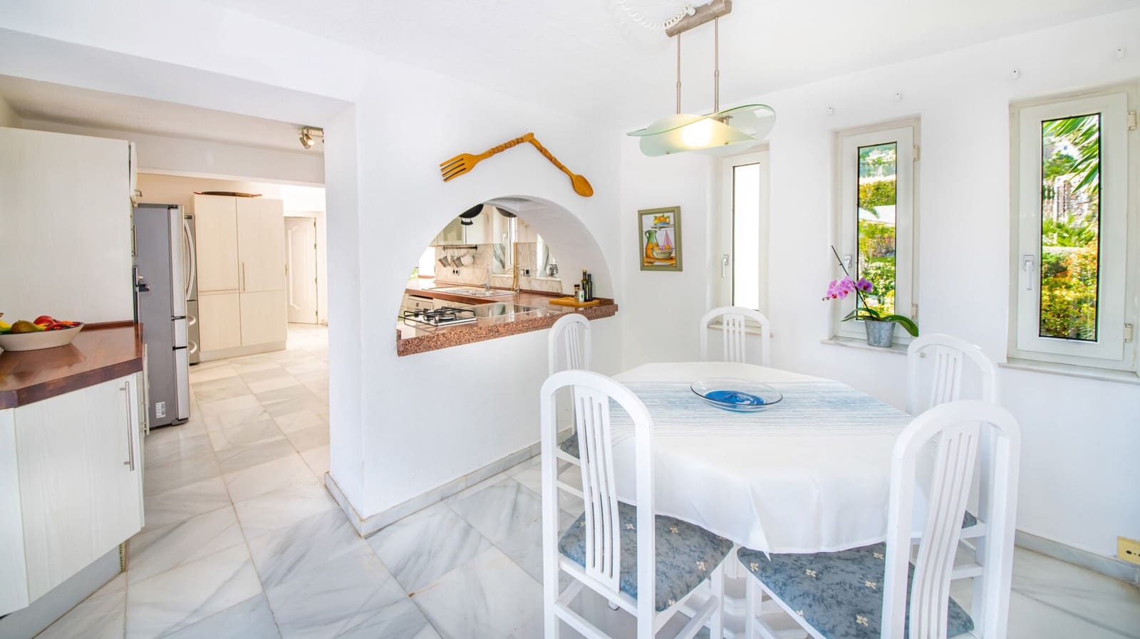 5 bedroom Villa for sale in Benalmadena with pool garage - € 2,100,000 (Ref: 9794349)