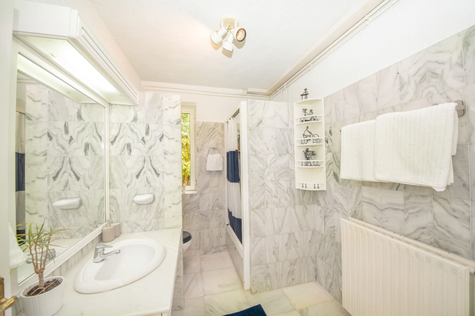 5 bedroom Villa for sale in Benalmadena with pool garage - € 2,100,000 (Ref: 9794349)