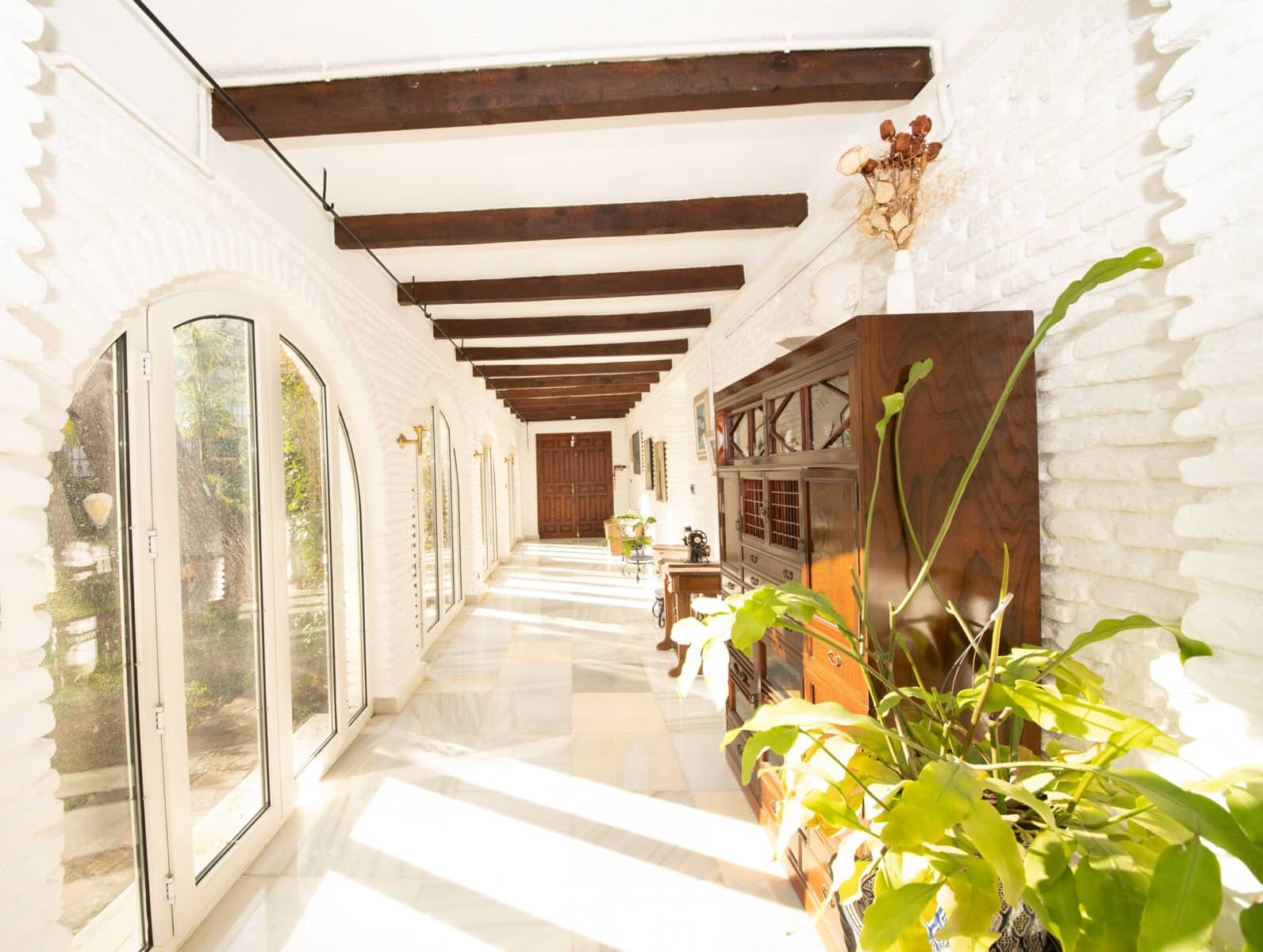 5 bedroom Villa for sale in Benalmadena with pool garage - € 2,100,000 (Ref: 9794349)